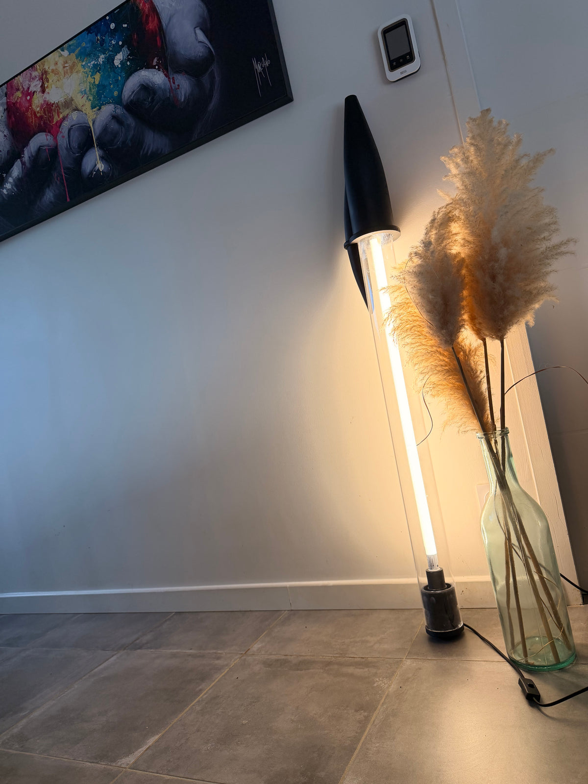 Lampe Stylo Géant XXL Noir 140 cm — Néon LED Pop Art | VRAIJOUR